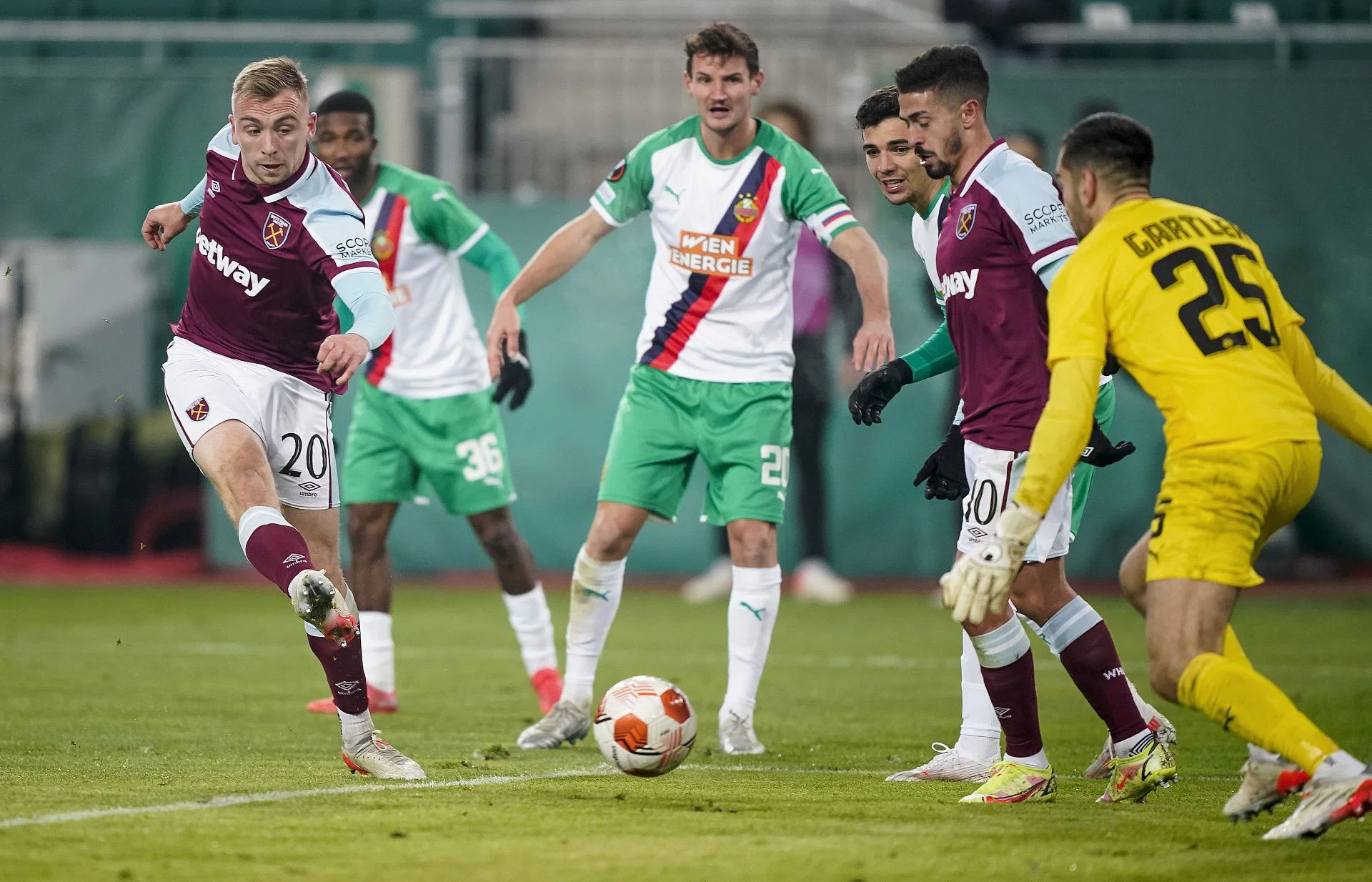 Kèo bóng đá FC Vaduz vs Rapid Vienna, 1h ngày 19/8/2022